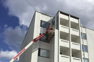 Fasadrenovering vid Jakobs Källa